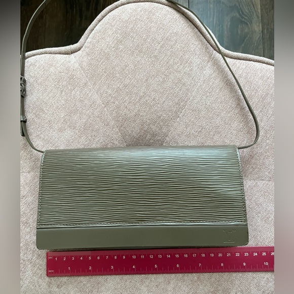 Louis Vuitton Epi Honfleur Brown Shoulder Bag - Picture 13 of 16